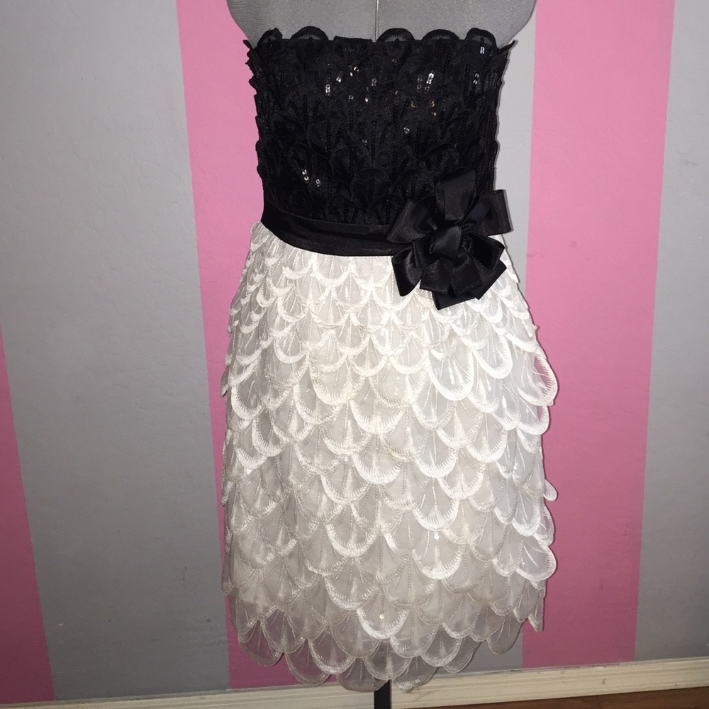 Strapless black and white midi sequin dress